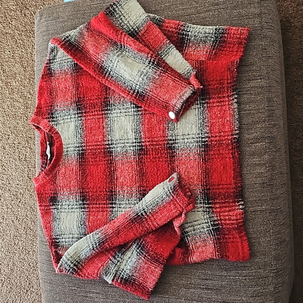 Zara Top Red Plaid Sweater Size Small